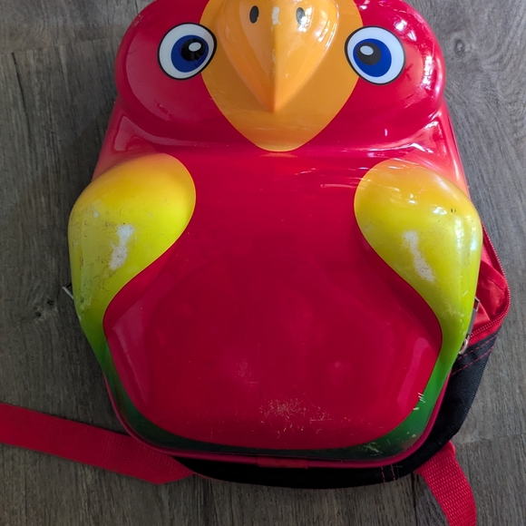 Colorful Parrot-Themed Pet Carrier - Picture 1 of 3